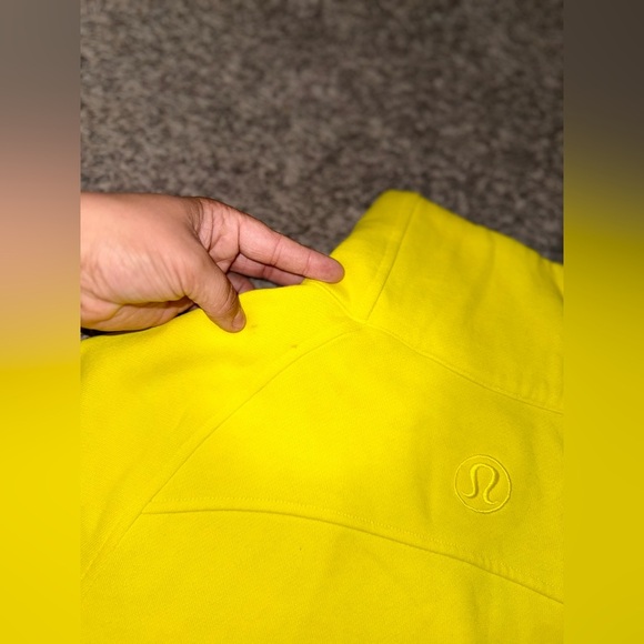 Women’s Lululemon Scuba Funnel Half-Zip Sonic Yellow Size Size M/L - Picture 15 of 16